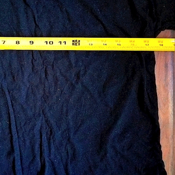 Forever 21 asymmetrical top - Picture 5 of 7